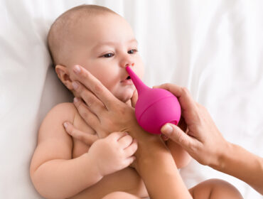Začepljen nos kod beba