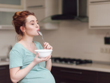 bezbedno jesti tunjevinu u trudnoći